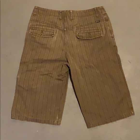 Vans Shorts - Picture 2 of 3